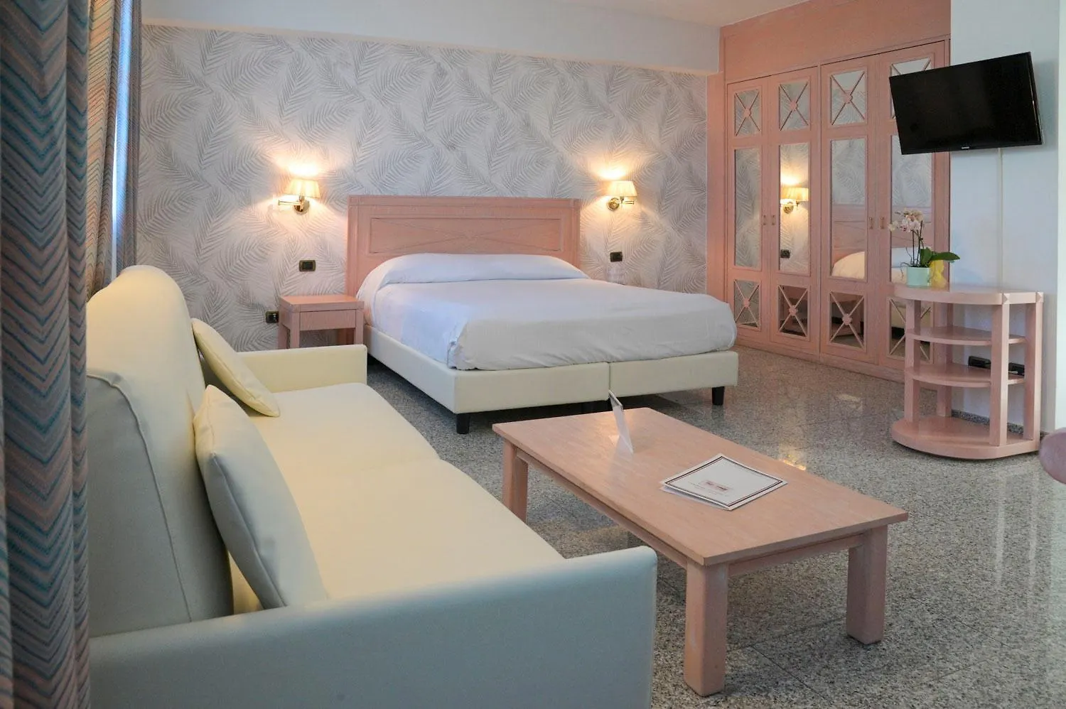 Hotel L'Incanto Di Boccadarno Marina Di Pisa